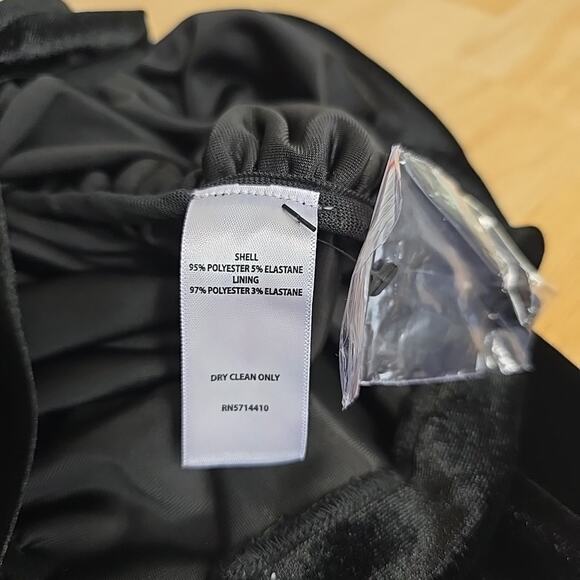 NWT Rachel Parcell Black Velvet Dress Size Small Ruched Bodycon Whimsygoth 90s - Picture 4 of 10